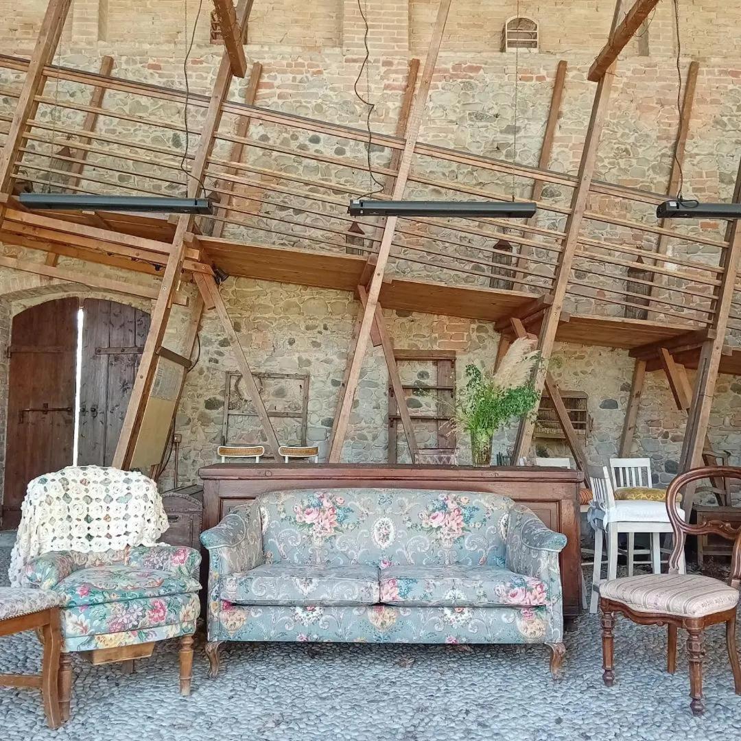 Locanda Dei Melograni Gossolengo Εξωτερικό φωτογραφία