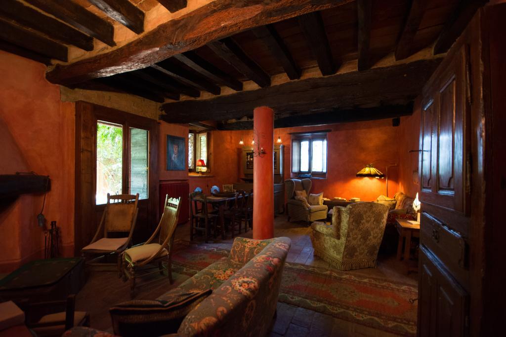 Locanda Dei Melograni Gossolengo Εξωτερικό φωτογραφία