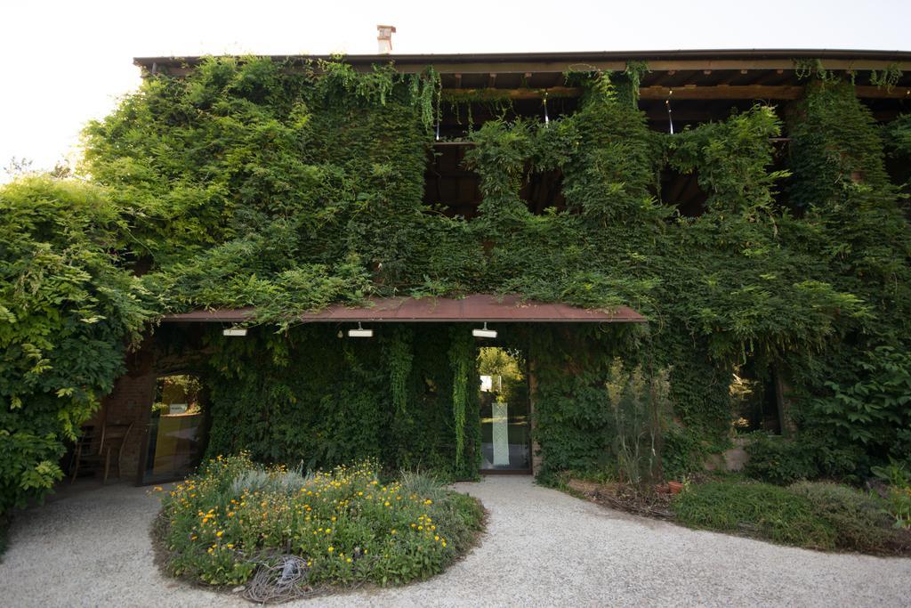 Locanda Dei Melograni Gossolengo Εξωτερικό φωτογραφία